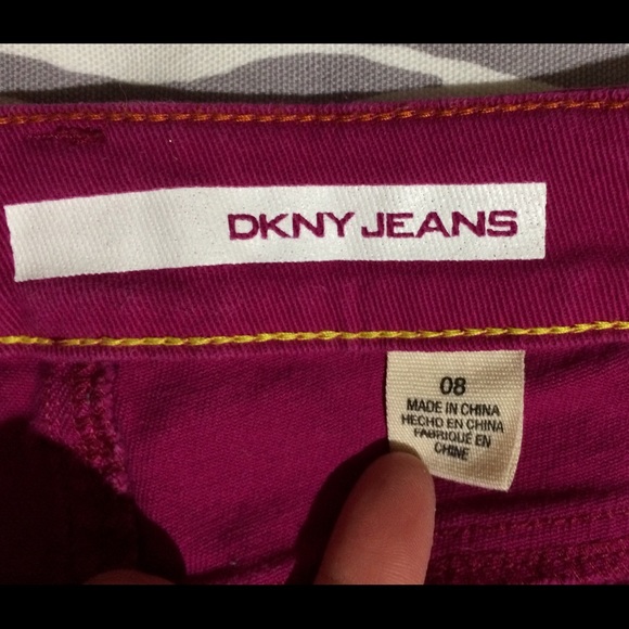DKNY Skinny Jeans. Sz8 - Picture 6 of 6